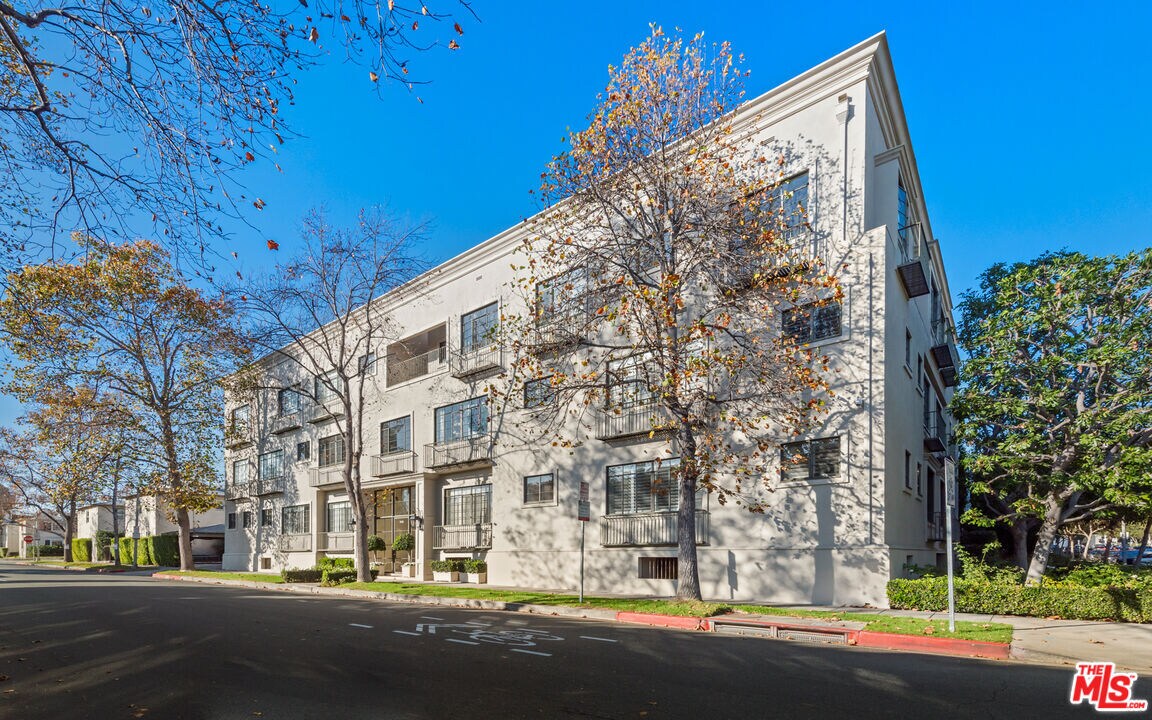 Foto principal - 9601 Charleville Blvd