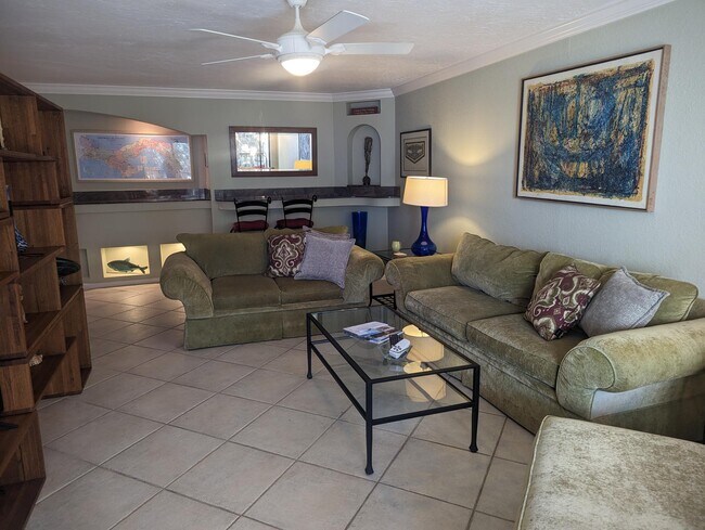 Foto del edificio - 2748 Orchid Oaks Dr