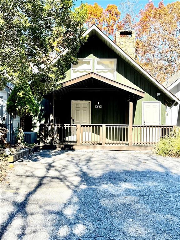 Primary Photo - 3 Berkshire Ln