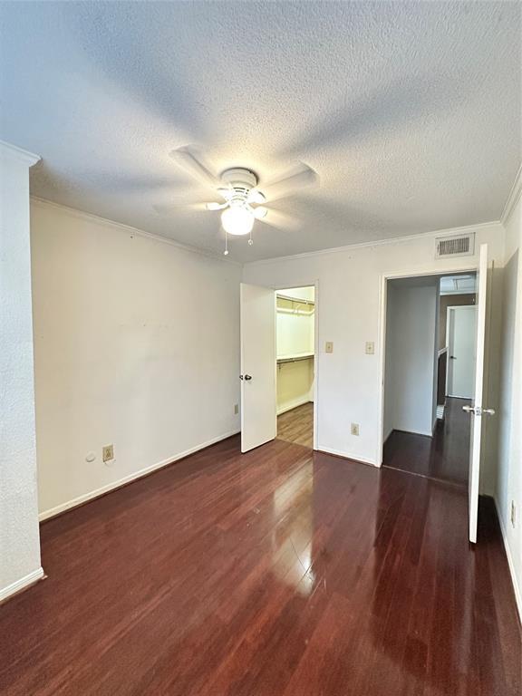 Foto del edificio - 8345 Nairn St