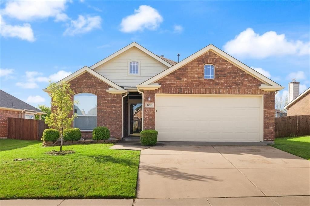 Foto principal - 1018 Abigail Dr