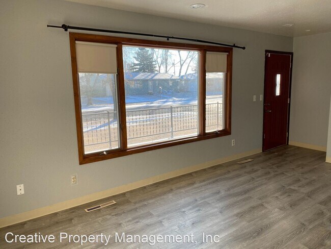 Building Photo - 4 br, 2 bath House - 2617 5th St NW