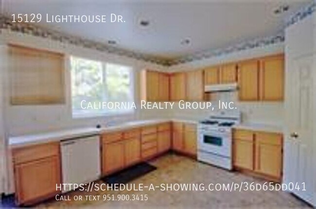 Foto del edificio - 15129 Lighthouse Dr