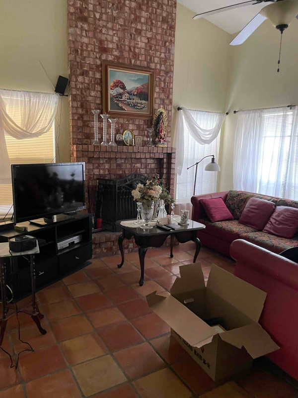 Foto del edificio - 5761 Lawndale Dr