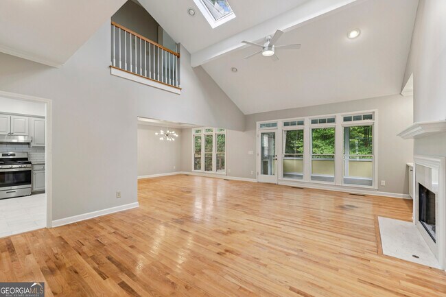 Foto del edificio - 3740 Ashford Point