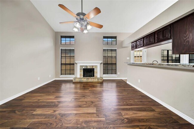 Building Photo - 23211 Whittaker Way