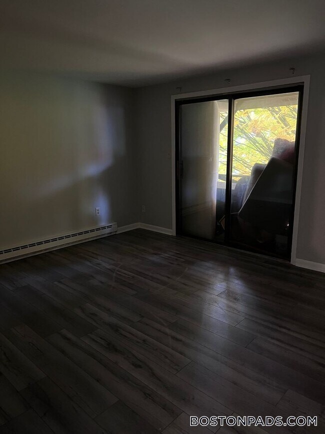 Building Photo - 75 Groton School Rd