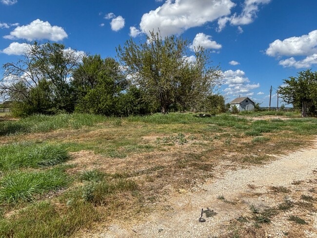 Building Photo - 1529 Engel Rd