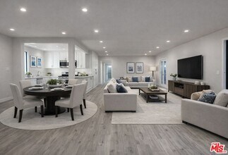 Building Photo - 8360 Blackburn Ave