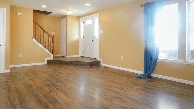 Building Photo - 22643 Kinnegad Dr