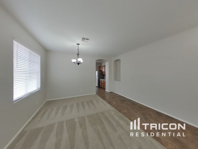 Building Photo - 8809 W Gardenia Ave