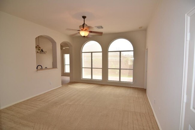 Foto del edificio - 32510 Decker Oaks Dr