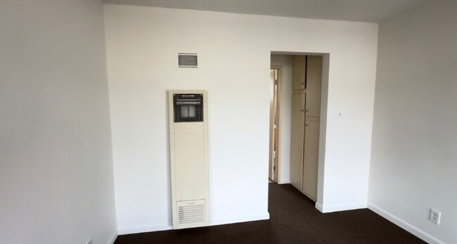 Foto del edificio - 11914 Downey Ave