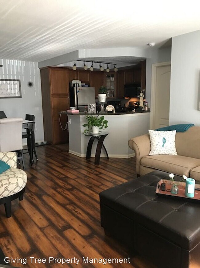 Foto del edificio - 2 br, 2 bath House - 12665 Camino Mira Del...