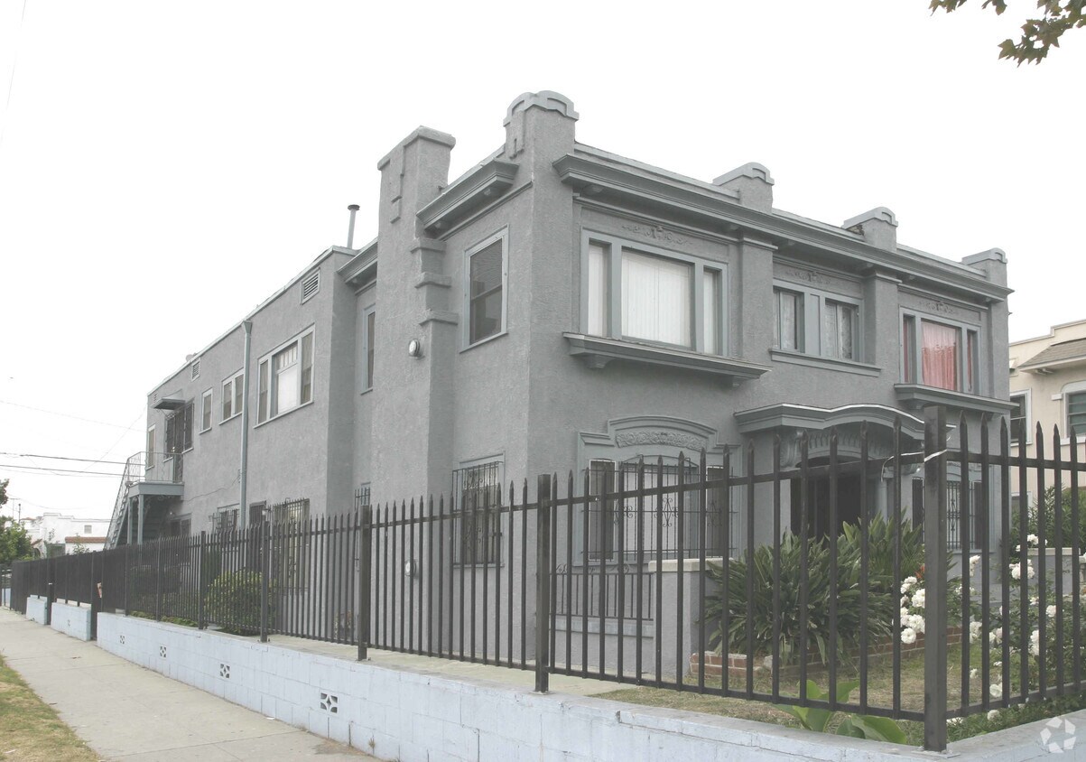 Foto del edificio - 3994 S Wilton Pl
