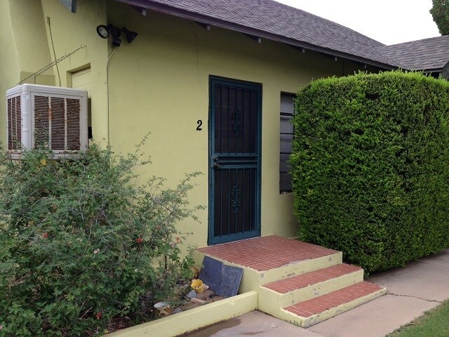 Foto del edificio - 312 W Lynwood St