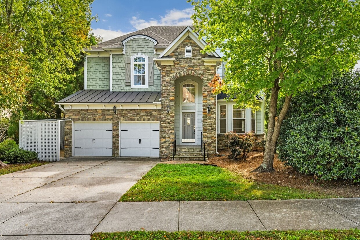 Beautiful and Spacious 5 Bed, 4 Bath Durha... - Beautiful and Spacious 5 Bed, 4 Bath Durha...