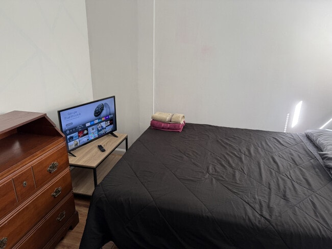 Building Photo - 456 Convery Blvd