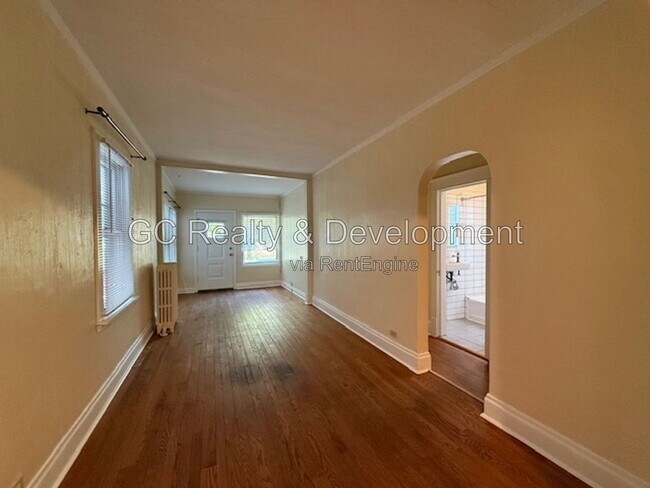 Foto del edificio - 2415 Hastings Ave