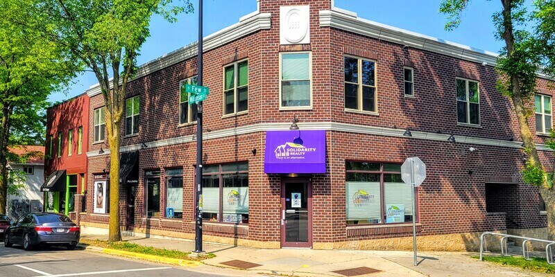 Primary Photo - Modern Willy St. Condo