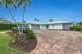 Building Photo - 595 Wedge Dr