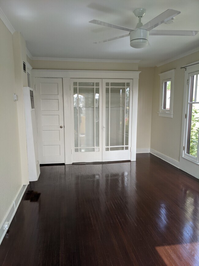 Building Photo - 1511 Rosalia Rd