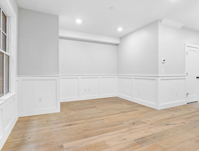 Foto del edificio - 300 Somerville Ave