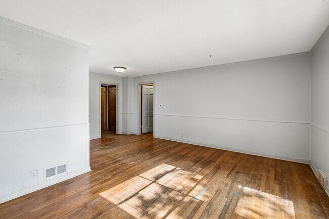 Foto del edificio - 3236 A St