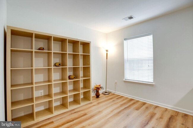 Building Photo - 4611 Flatlick Branch Dr