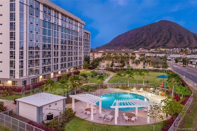 Building Photo - 7000 Hawaii Kai Dr