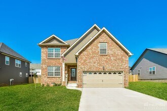 Building Photo - 714 Banister Dr