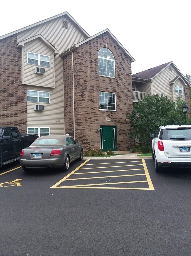 Building Photo - 330 Cunat Blvd