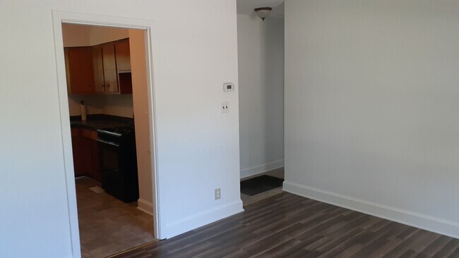 Building Photo - 1709 Whipple Drive | 3 Bed 2 Bath House |M...