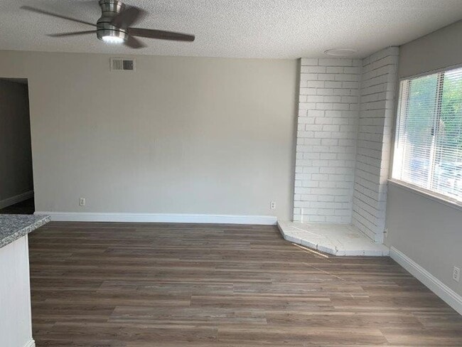 Building Photo - 5552 Keoncrest Cir