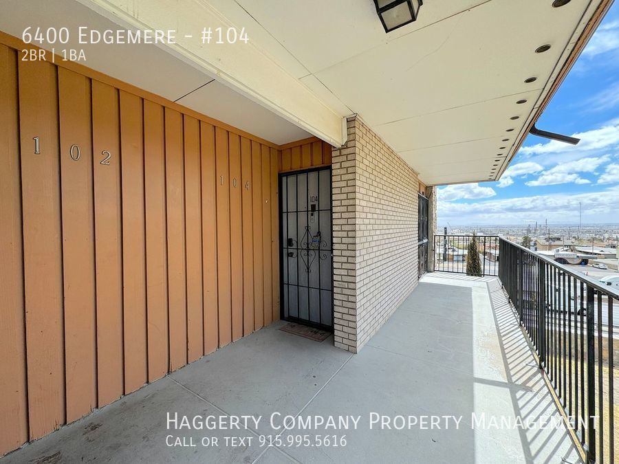 Primary Photo - East El Paso Gated Refrig A/C 2bed Townhom...
