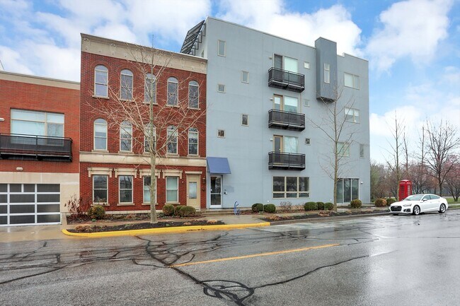 Building Photo - 1030 Jackson St