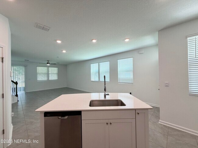Building Photo - 155 Seaport Breeze Rd