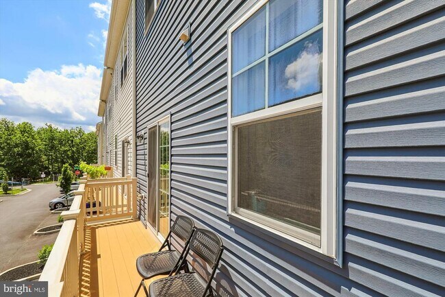 Foto del edificio - 14312 Potomac Heights Ln