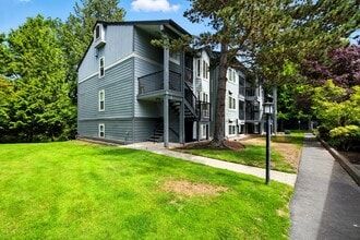 Building Photo - 11103 NE 124th Ln