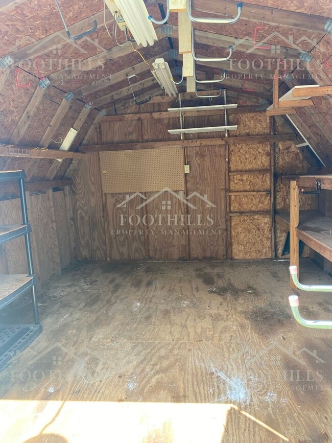 Building Photo - 209 Brentwood Cir