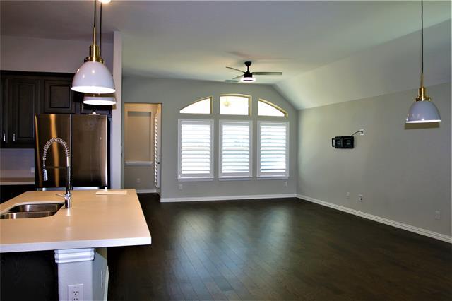 Foto del edificio - 5512 Pebble Dr