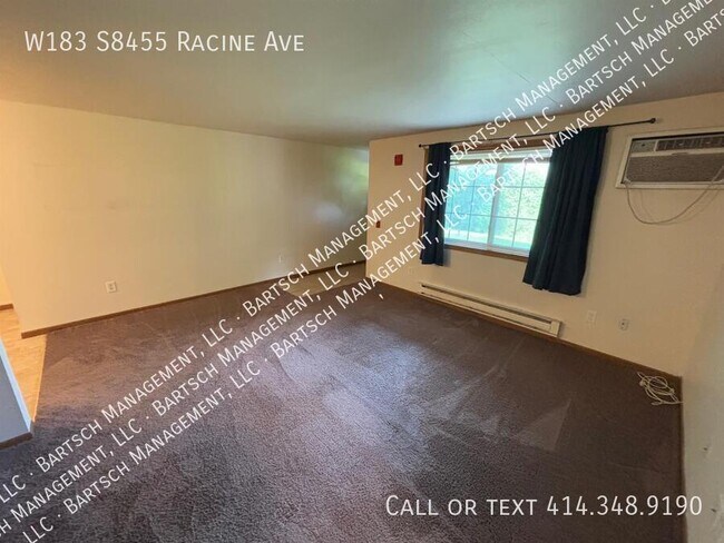 Foto del edificio - W183-S8455 Racine Ave