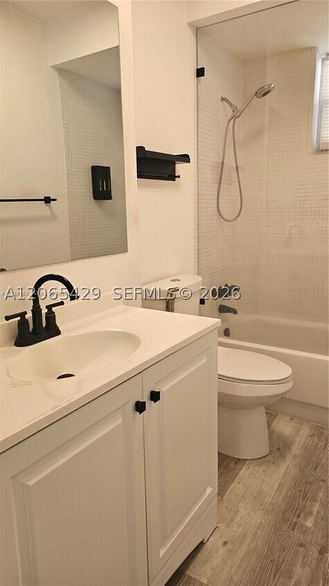 Foto del edificio - 20200 NE 29th Ct