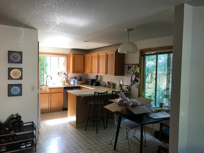 Foto del edificio - 613 R St