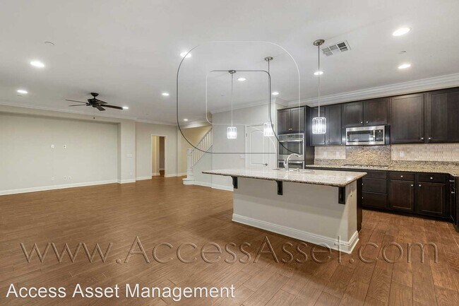 Foto del edificio - 5 br, 4 bath House - 36552 Geranium Dr