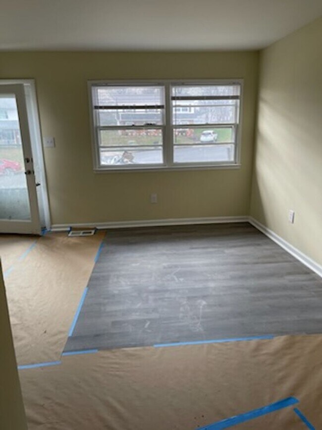 Foto del edificio - 13205 Hampshire Ct