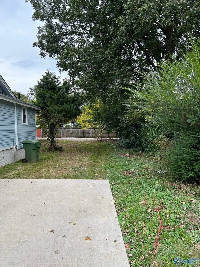 Building Photo - 3203 Clopton St SW