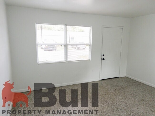 Foto del edificio - 439 Ruffel St