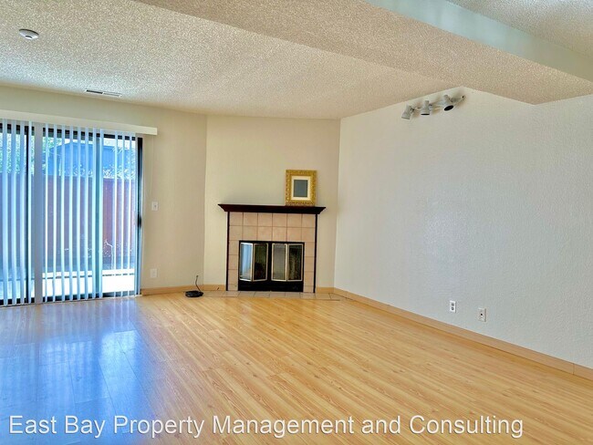 Foto del edificio - 3 br, 2.5 bath House - 36913 Newark Blvd. ...