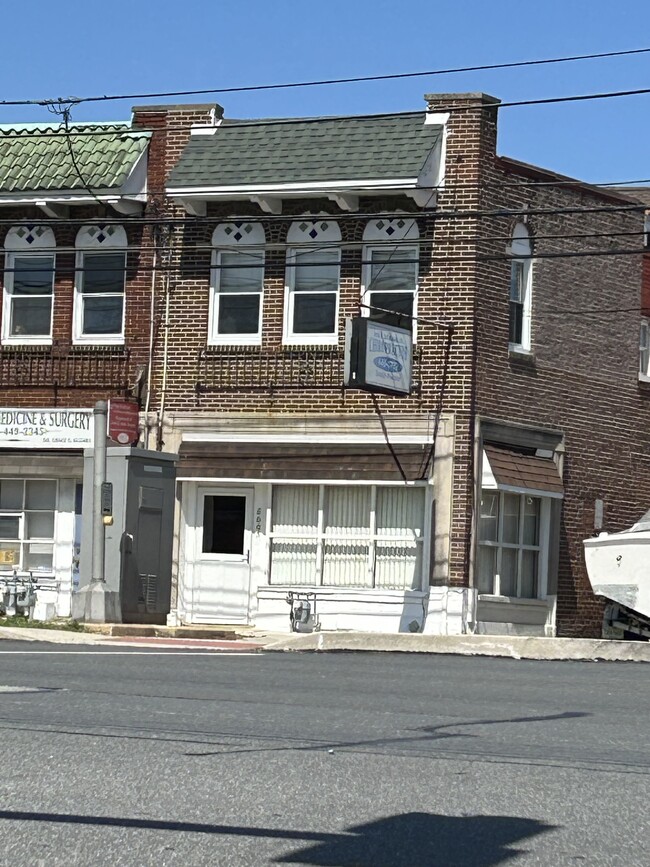 Building Photo - 8003 W Chester Pike
